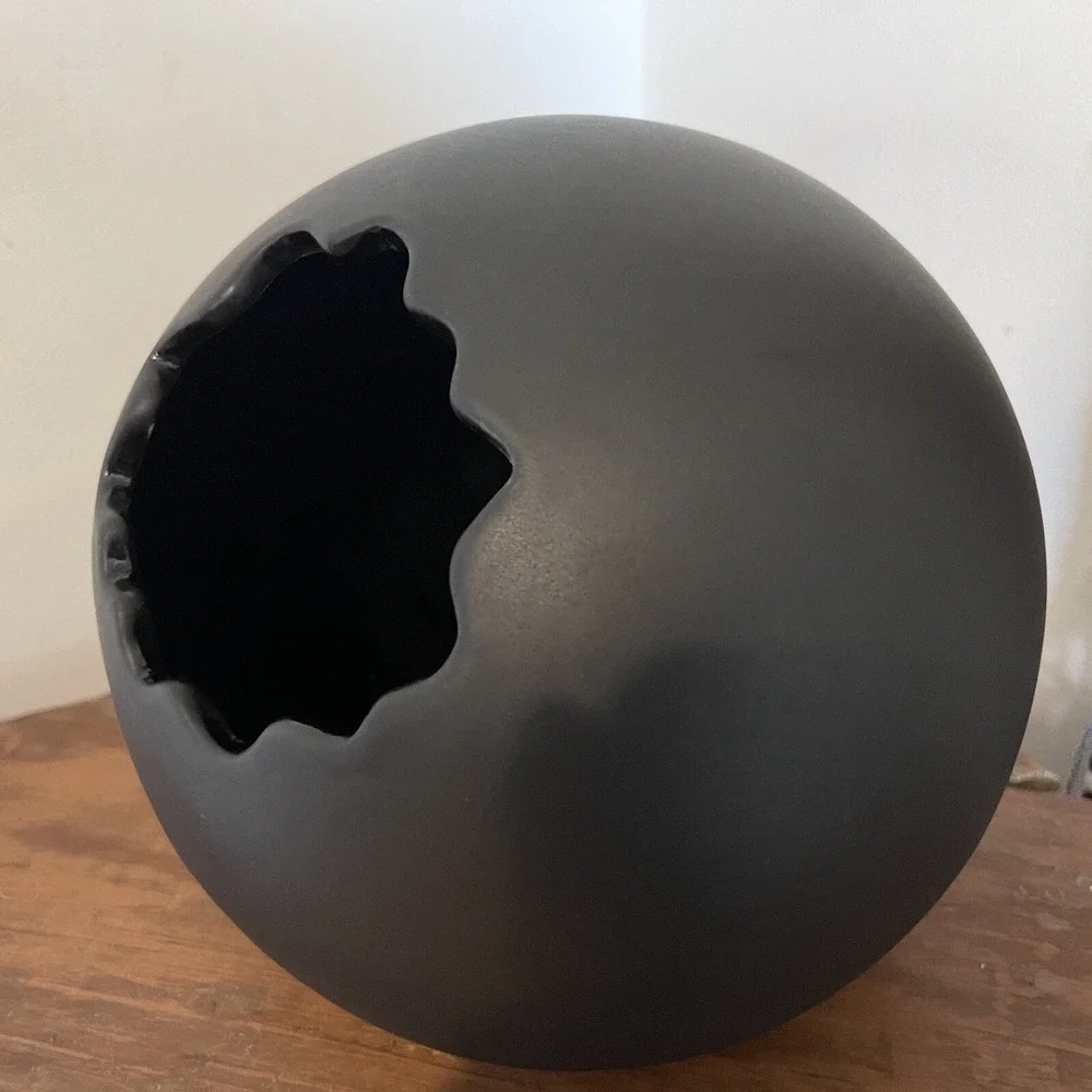Frederick Cooper Signed Black Matte Globe Table Vase Mid Century Modern Vintage